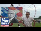 ‘THE GOAT’: Artist paints President Trump LIVE