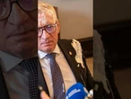 PREZYDENT OBRZUCONY CIASTEM! Wściekli mieszkańcy przerwali spotkanie!