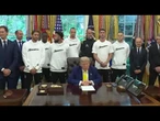 Trump riceve la squadra della Juventus alla Casa Bianca. C'è anche Chiellini