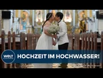 PHILIPPINEN: Hochzeit im knietiefen Wasser – Mutiges Paar sagt dennoch Ja trotz Tropensturm!
