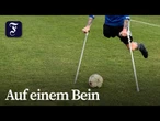 Als beinamputierter Fußballer im regulären Spielbetrieb