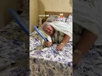 Quem nunca? Senhora monta emboscada para muriçocas e viraliza