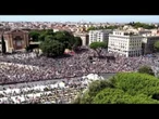 L'esibizione di Paolo Fresu sul palco della manifestazione pro Gaza a Roma