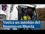 Vuelca un autobús con 44 viajeros del Imserso en la A 7 en Murcia