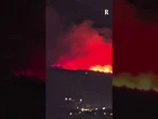 Continua l'incendio su Vesuvio: avanza nella notte verso il Torre del Greco