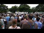 Missa pelo papa reúne centenas de pessoas em praça da Argentina | AFP