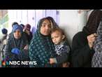 Gazans queue for bread amid the worsening humanitarian crisis