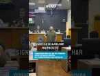 Vereador desliga ar da Câmara após votação contra ar condicionado nas escolas.