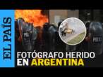 PABLO GRILLO | El fotoperiodista herido en la marcha de jubilados de Argentina | EL PAÍS