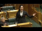 Nouvelle-Zélande : suspensions record pour les trois députés ayant exécuté un haka Māori