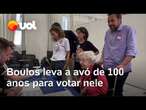 Boulos leva a avó de 100 anos para votar nele em SP e ela brinca sobre a foto dele na urna; vídeo