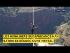 Dos highliners sudafricanos cruzan la cuerda floja de Waterval Boven y baten el récord continental