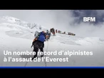 Népal: plus de 950 alpinistes ont atteint le sommet de l'Everest cette saison, un record historique