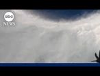 U.S. Air Force ‘hurricane hunters’ fly into Melissa’s eye