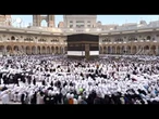 Pellegrinaggio alla Mecca, fedeli in preghiera per l'Eid al-Adha