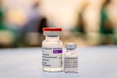 AstraZeneca al posto di Pfizer a due giovani: "È un incubo"