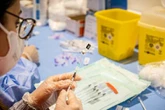 Vaccino dei ragazzi, il via libera a luglio. "Campagna estiva per la scuola sicura"