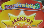 SuperEnalotto, Jackpot da capogiro: 142,3 milioni