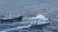 "Ci hanno speronato": l'accusa alla nave cinese e il rischio escalation
