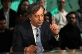 Esame di medicina, Burioni boccia in blocco: 10 promossi su 408