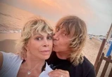 "Esistono periodi complicati". Aria di crisi tra Carmen Russo e Enzo Paolo Turchi