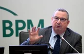 "Tassi troppo alti, ora vanno abbassati"