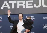 La festa di Atreju. Rama: "Italia paese fratello". Musk: "Fate figli"