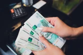 Казахстанцы массово избавляются от рублей