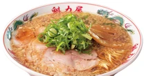 開店ラッシュの魁力屋、行列のできる《ロードサイドの帝王》の「魅力」とは…同じ京都発の天下一品と明暗分かれる