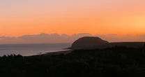 【死なないと、帰れない島】硫黄島に4度上陸した新聞記者の心に「旧島民の悲しみ」が残り続けた理由