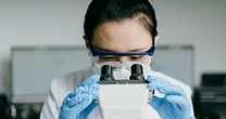 手塚治虫も研究対象にした「特殊な精子」を持つタニシ…日本産のタニシの正体は、実は誰もよく知らなかった！