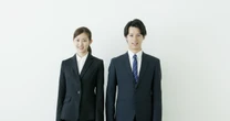 「美男美女は得をする」は本当？…「容姿」と「収入」に脳の見えないバイアスが影響