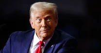 iPhoneの値段が「爆上がり」しそう⋯トランプの「スマホを国内で作れ」政策がもたらす「アメリカ経済の自殺行為」