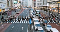 日本社会で半数弱は自分を「自由に移動できない人間」だと思っている現実