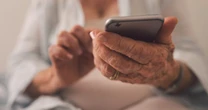 「わたし82歳女性、パートナー募集中です！」…「新聞」にまで出会い系ページがある「出会い系」先進国のドイツの恋愛事情をご紹介