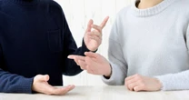 「夫の言動にムカつく」のは思考回路の違いかも…「タテ型思考」と「ヨコ型思考」が相容れないワケ