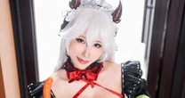 「布面積が少なすぎない…？」台湾爆美女コスプレイヤー・ハネアメの《セクシー小悪魔メイド》にファン悶絶