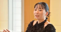 洗面所のシーンが一番お気に入り…アンゴラ村長が31歳で「紙のグラビア写真集」に挑戦したワケ
