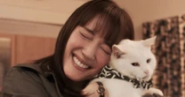 犬と暮らして人生変わったアラフィフが綾瀬はるかでドラマ化『ひとりでしにたい』に共鳴したこと