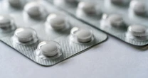 認知症リスクを高める「抗コリン薬」を、きっとあなたも飲んでいる…ドラッグストアでも手に入る、要注意の「クスリの実名」
