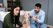 英語で「関係ないでしょ」は何て言う？ 放っておいて欲しい時に使える英語表現