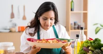 急増する「自炊できない」人の声……「ひどいごはん」が切望される「深すぎるワケ」