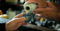 夏の落語『青菜』に登場する夏の幻酒「柳蔭」とは？ 江戸時代から愛された”冷酒”の秘密を解き明かす