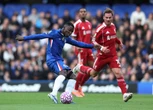 Gunners bo; Liverpool val weer vas