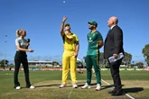 Bavuma ruskans gegee; Proteas kolf weer eerste