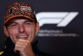 ‘Eenvoudige besluit’ om by Red Bull aan te bly, sê Verstappen