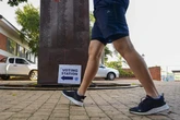 Jong Suid-Afrikaners het nie erg aan verkiesings nie, sal dit help as 16-jariges mag stem?
