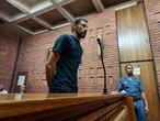 Kamma huiskoper in Centurion erken hy het egpaar met mes vermoor