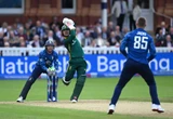 Proteas beklink reeks in riller van ’n lopiefees op Lord’s