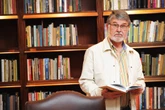 Hoe Boere-Buffett skole se grootste Samaritaan geword het